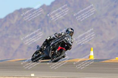 media/Oct-01-2023-SoCal Trackdays (Sun) [[4c570cc352]]/Turn 9 Set 1 (950am)/